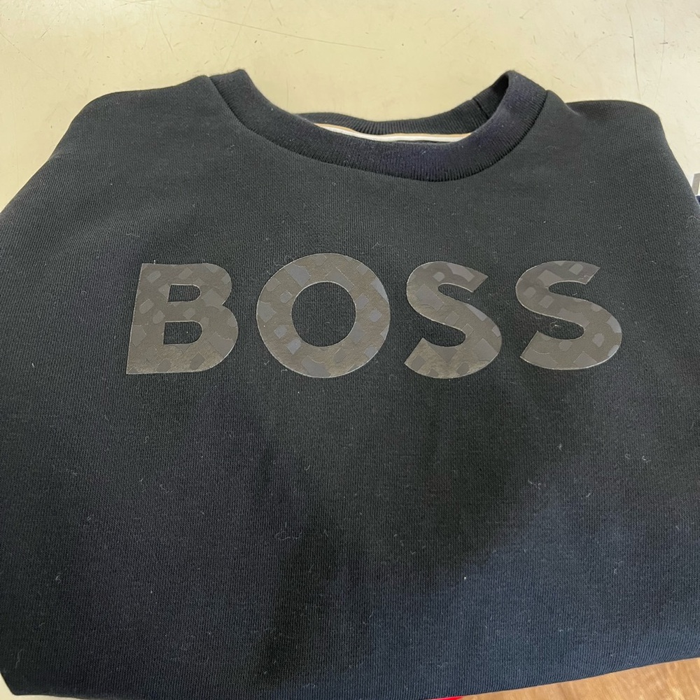 HUGO BOSS size 8 boys